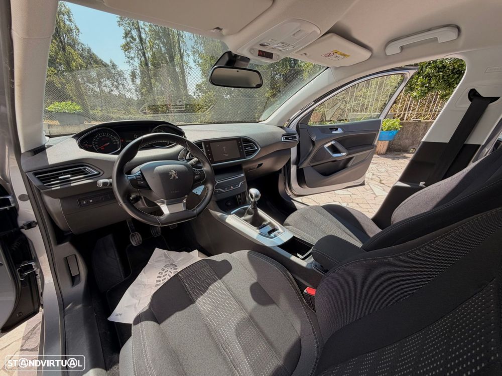 Peugeot 308 SW 1.2 PureTech Allure - 6