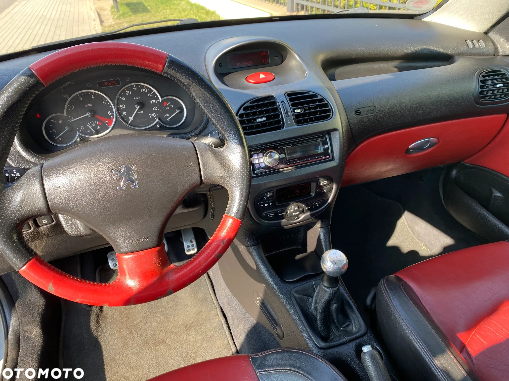 Peugeot 206 CC 110 - 11