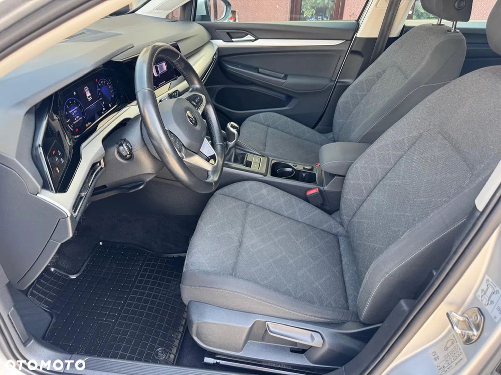 Volkswagen Golf VIII 1.5 TSI EVO Life - 9