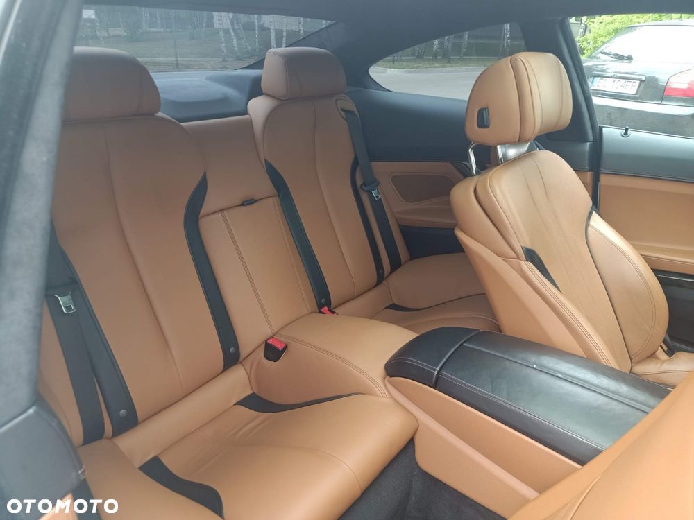 BMW Seria 6 650i xDrive M Sport Edition - 9
