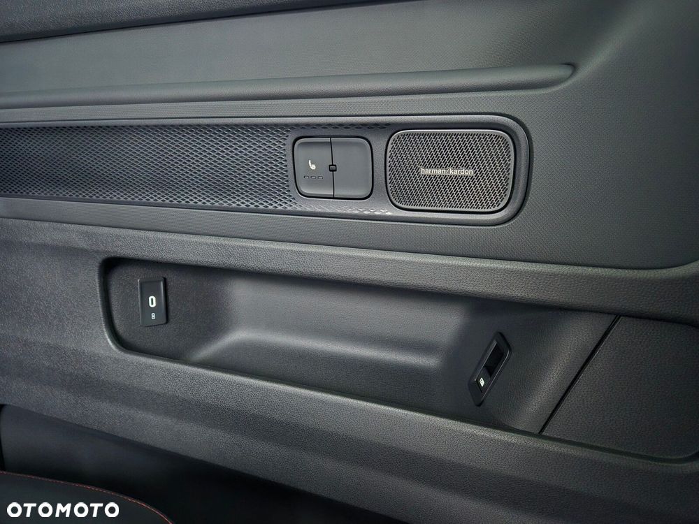 Volkswagen ID. Buzz GTX 3.238 250 kW 4MOTION AUTOMAT 1-G - 22