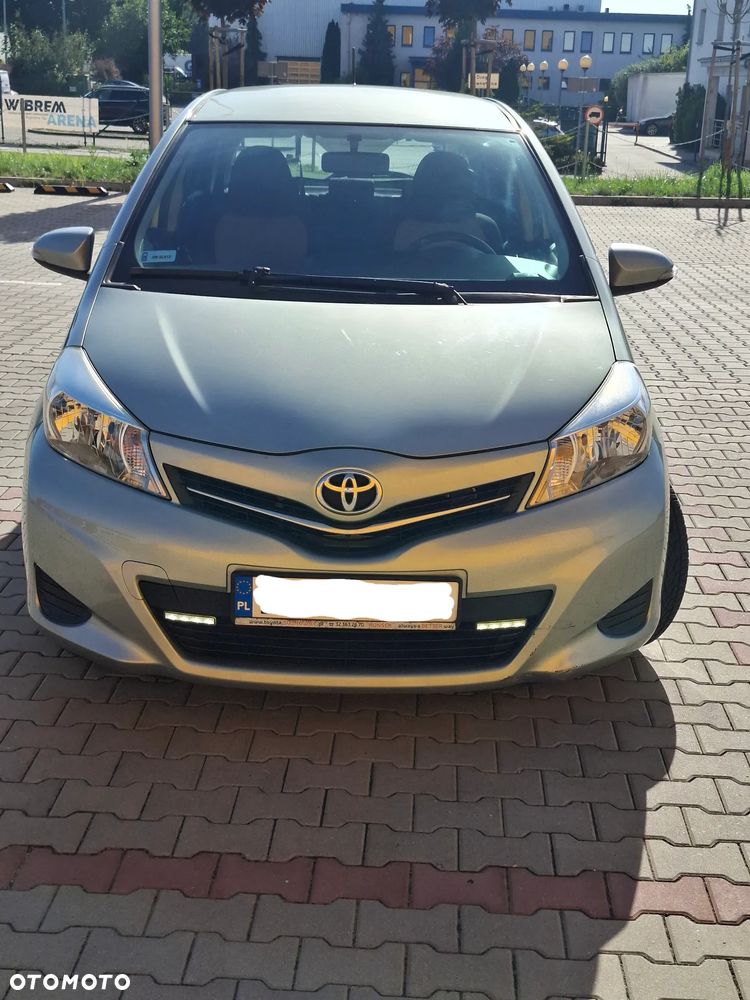 Toyota Yaris 1.33 Prestige - 1