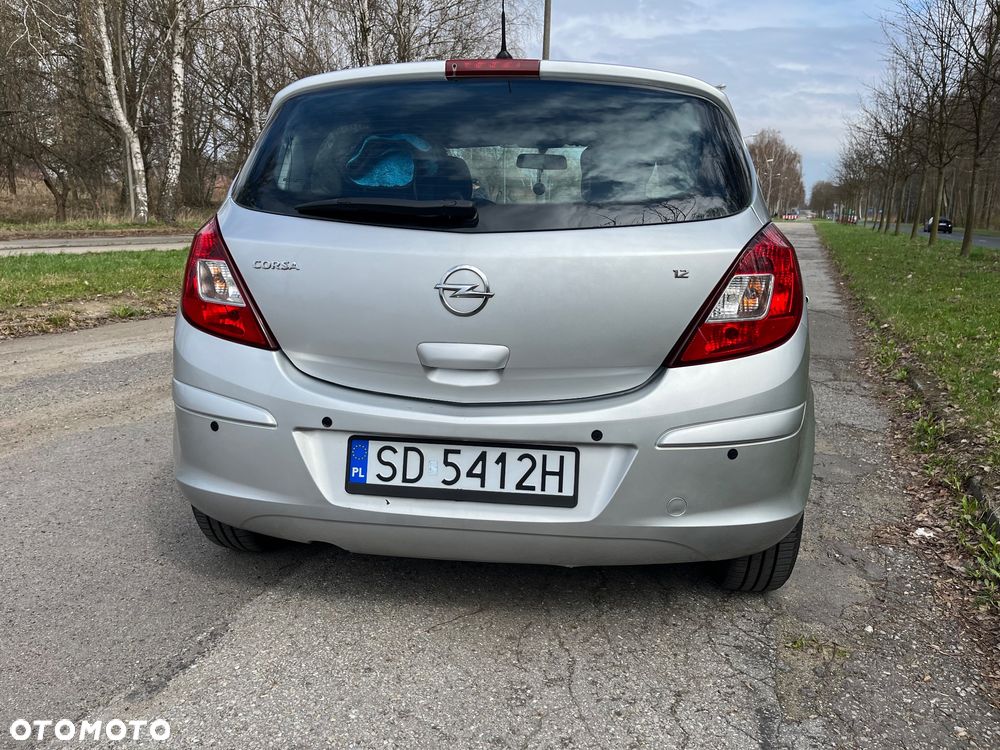 Opel Corsa 1.2 16V Enjoy - 6