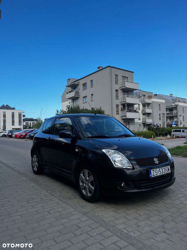 Suzuki Swift - 2