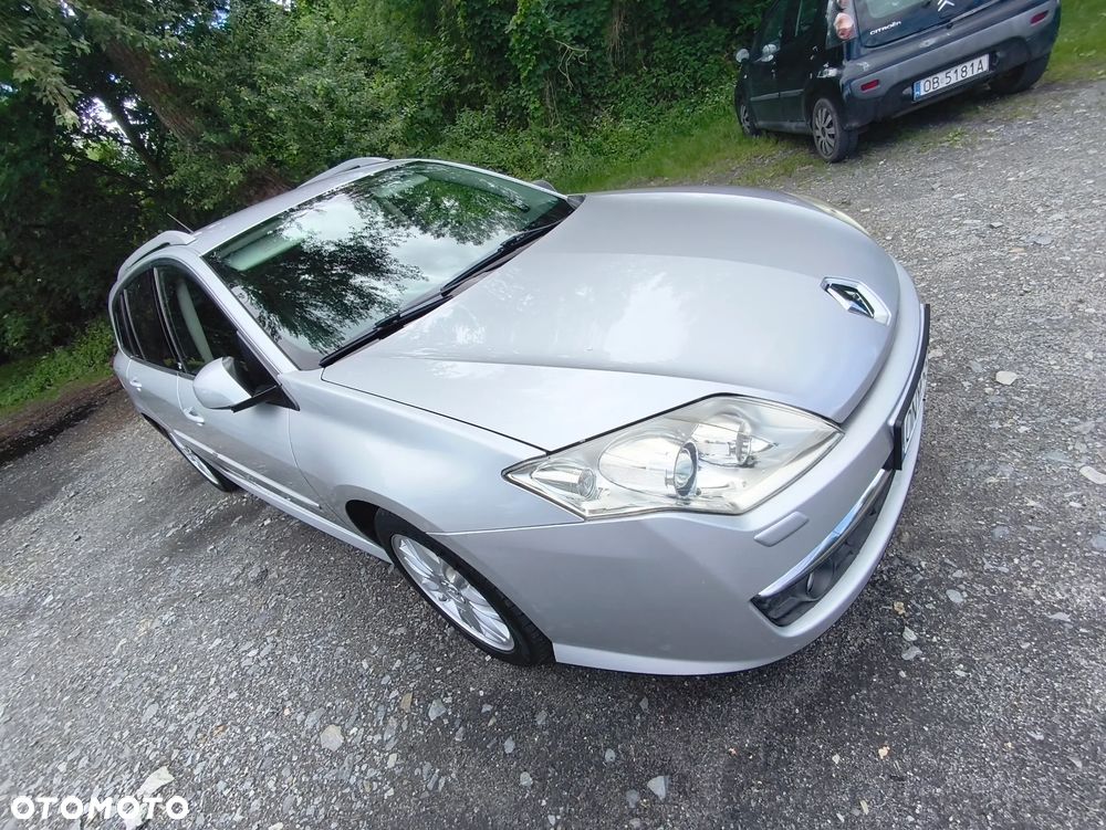 Renault Laguna dCi 150 FAP GT - 2
