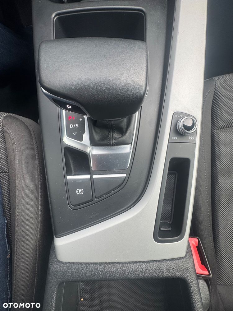 Audi A4 - 25