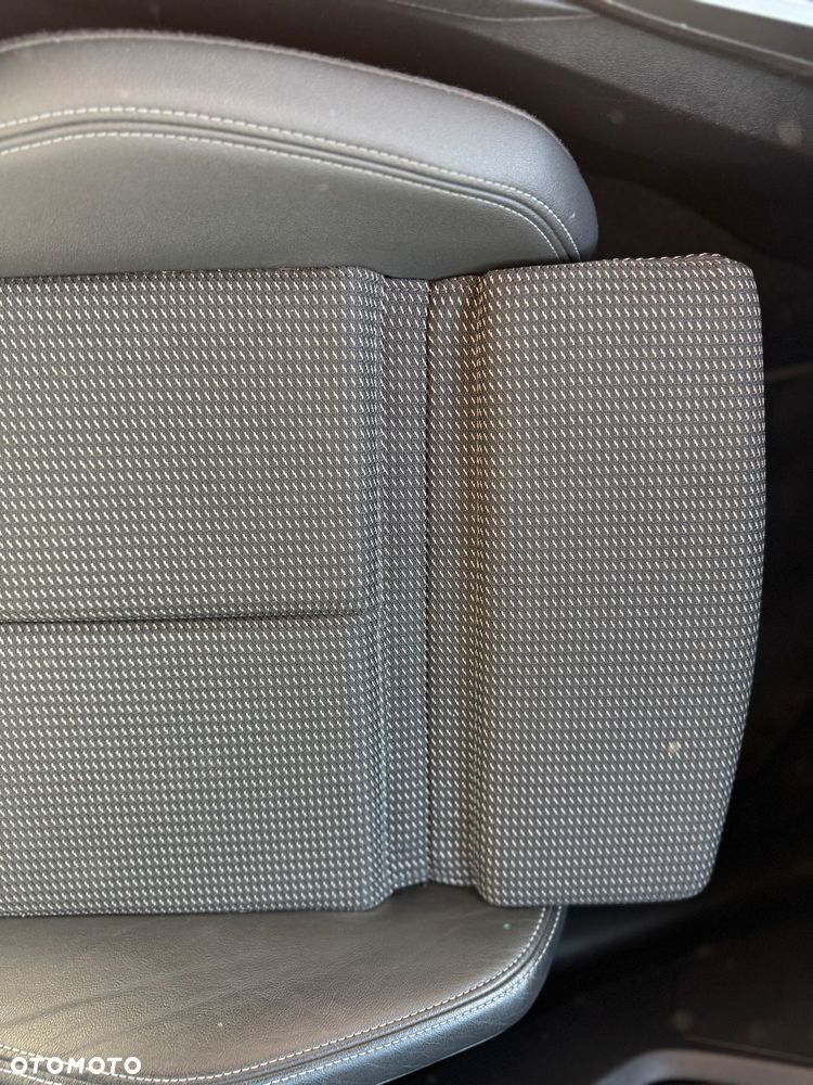 Audi A3 Sportback 30 TDI S tronic S line - 13