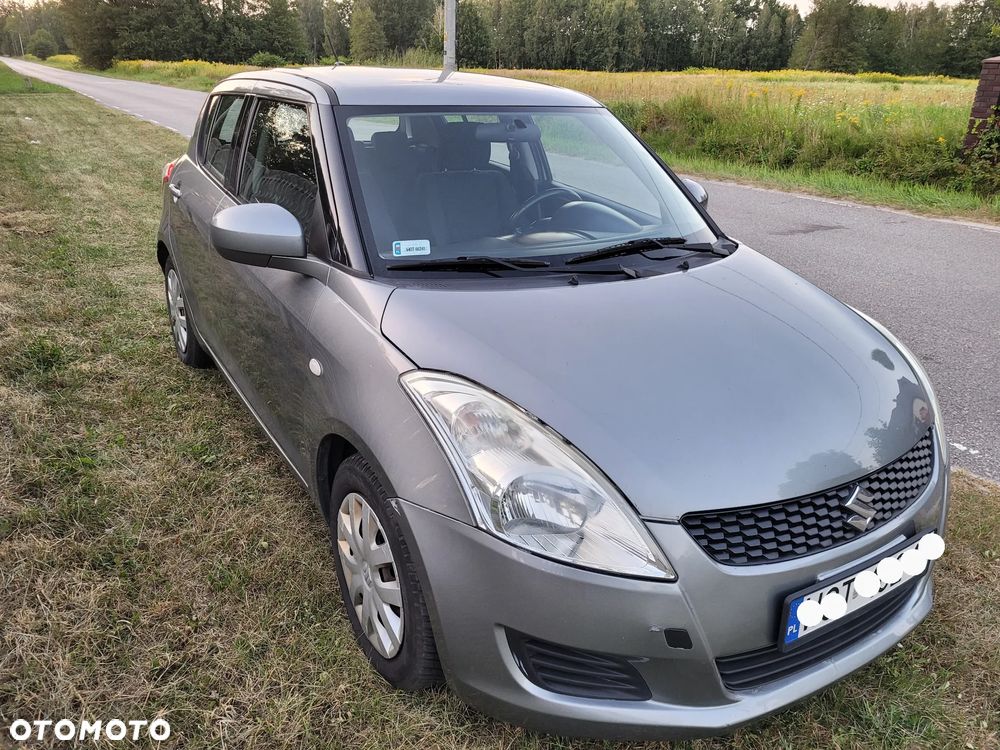 Suzuki Swift - 3
