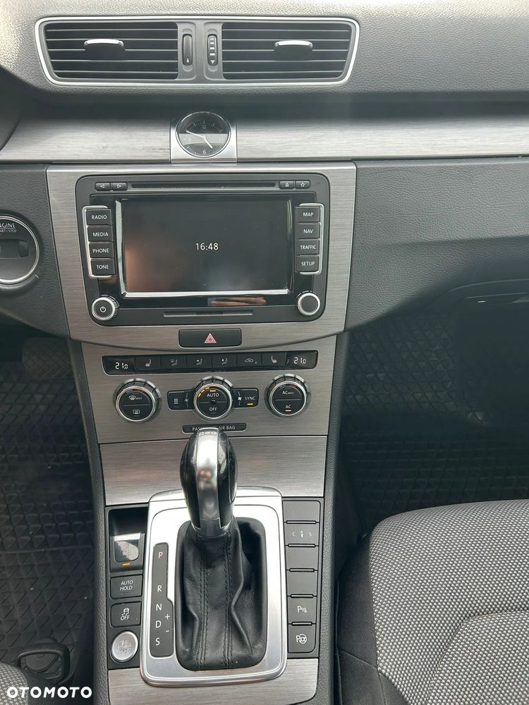 Volkswagen Passat 1.8 TSI Highline DSG - 14