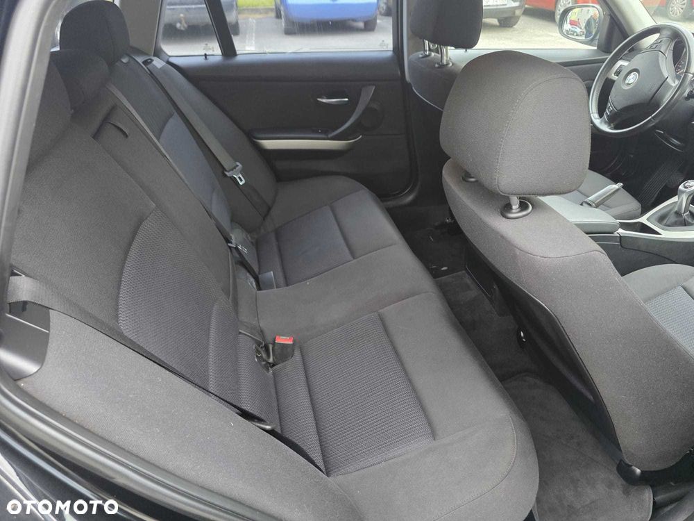 BMW Seria 3 - 8