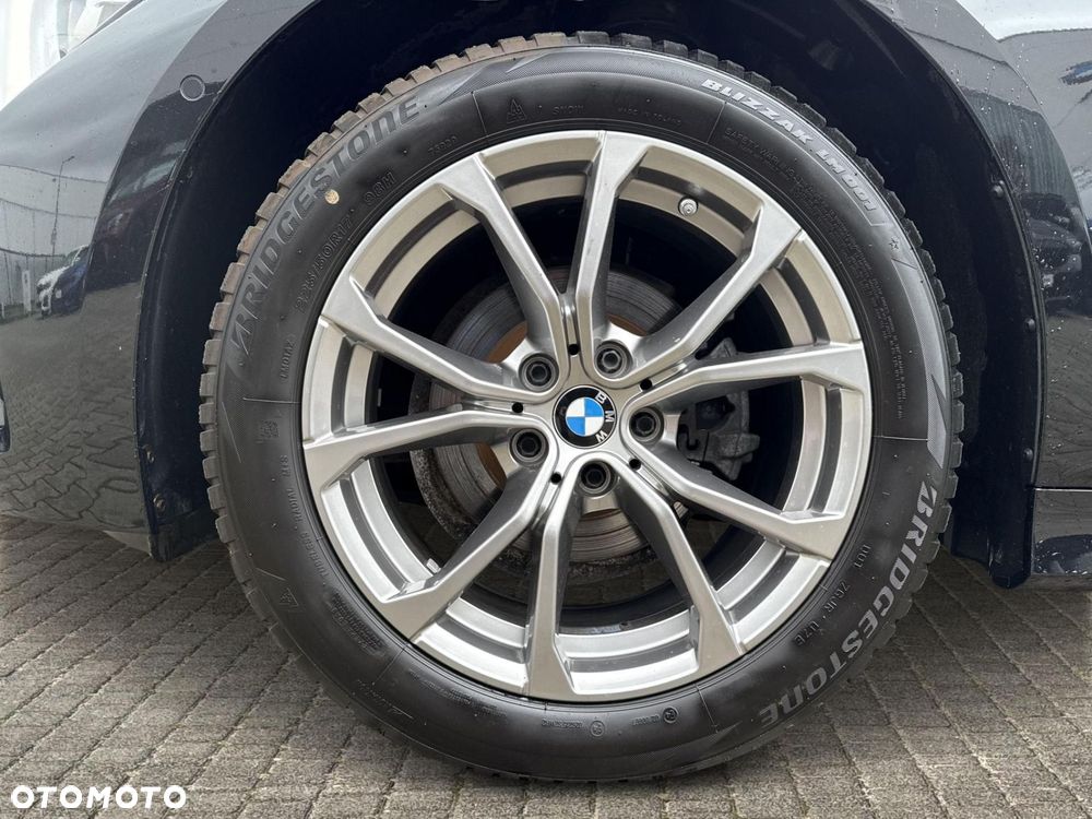 BMW Seria 3 318i Sport Line - 4