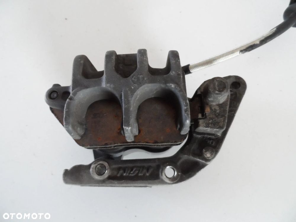 HONDA CBF 600 N zacisk hamulcowy przód P,L - 7