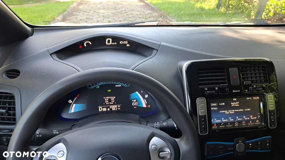 Nissan Leaf 30 kWh (mit Batterie) Visia - 25