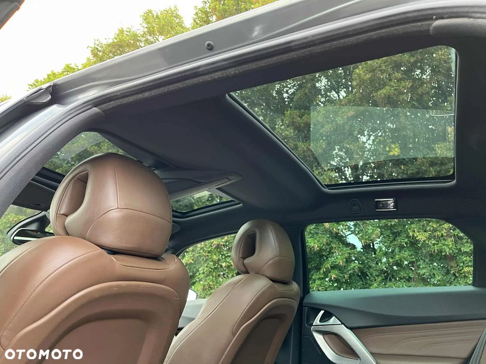 Citroën DS5 2.0 HDi SoChic - 10