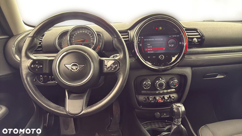MINI Clubman One - 10