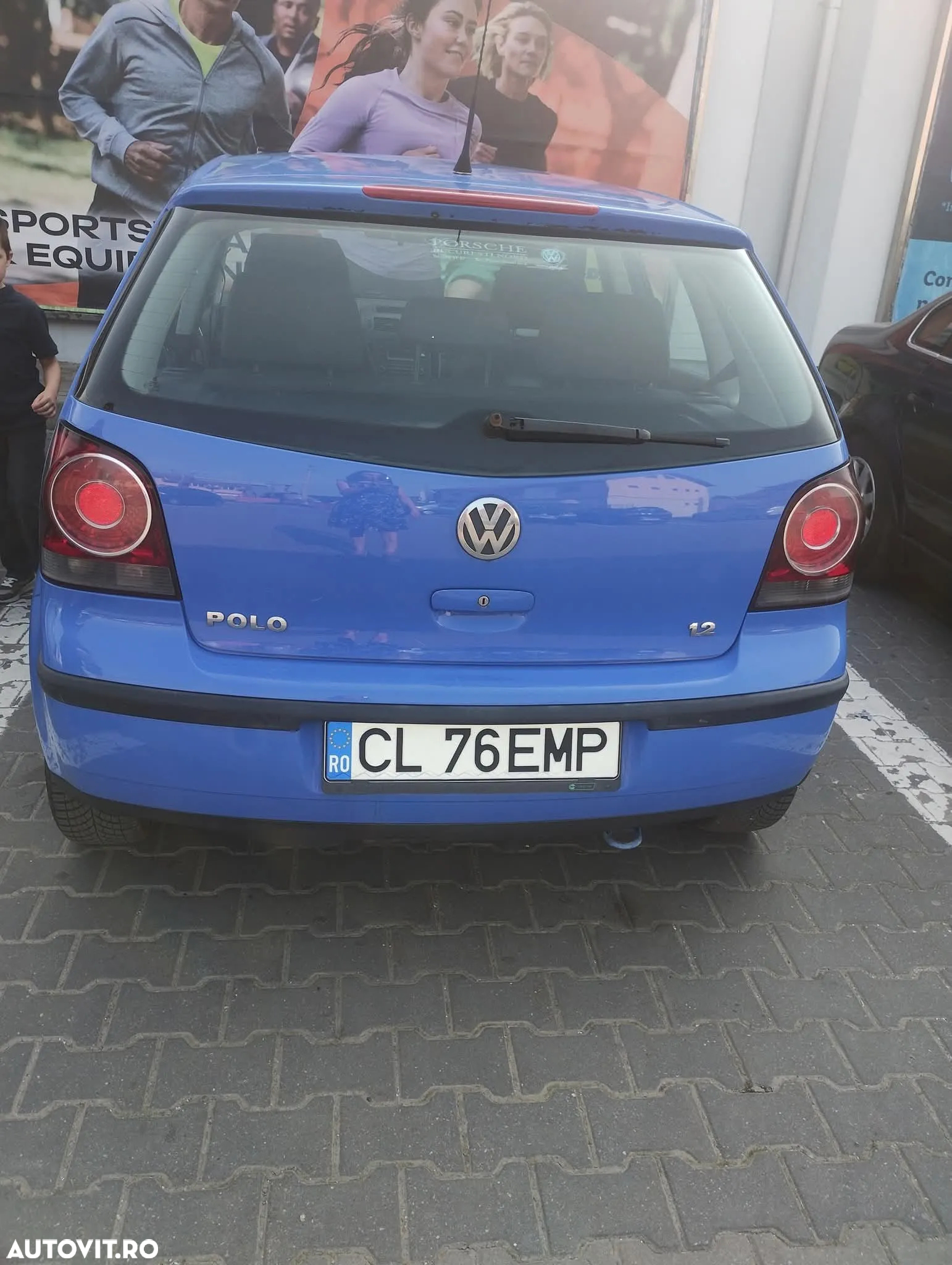 Volkswagen Polo 1.2 Attractive - 2