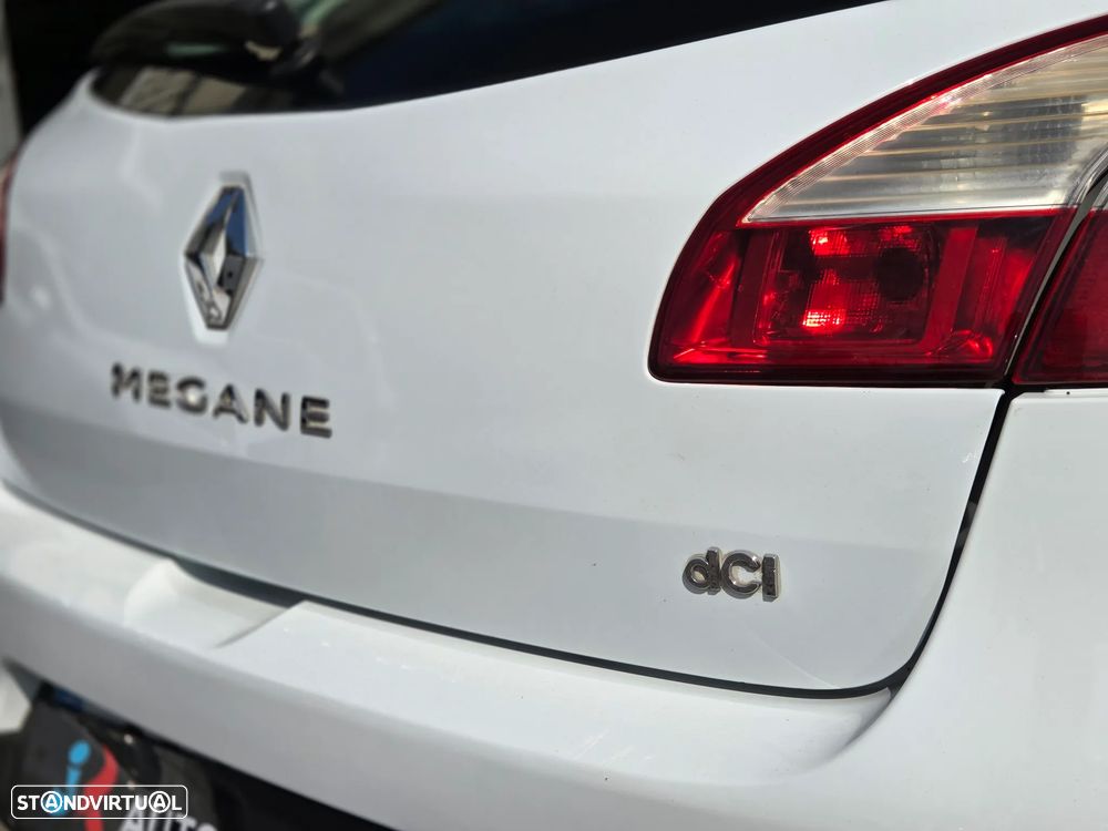 Renault Mégane 1.5 dCi Dynamique - 8