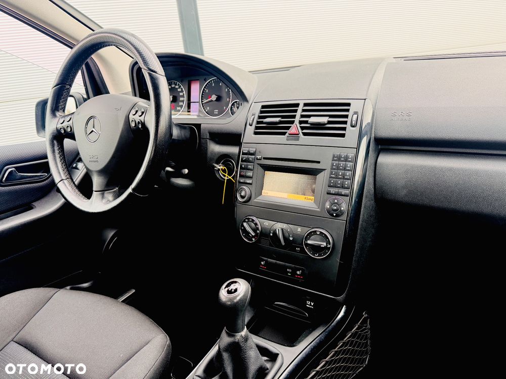 Mercedes-Benz Klasa A 150 BlueEFFICIENCY - 8