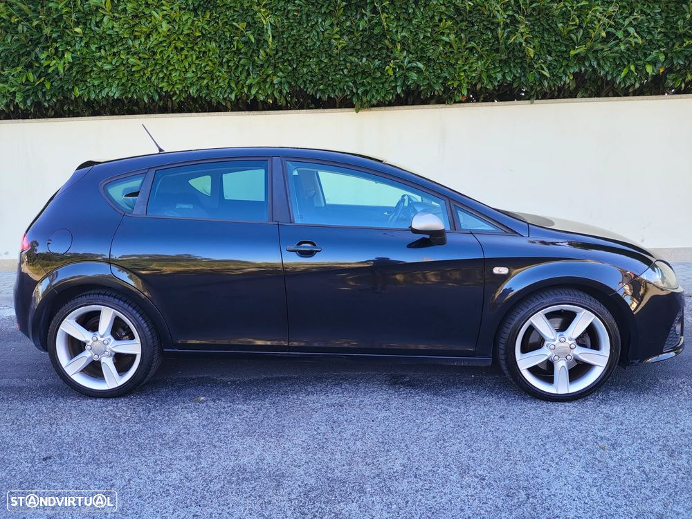 SEAT Leon 2.0 TDI FR 18 Tiago Monteiro - 3