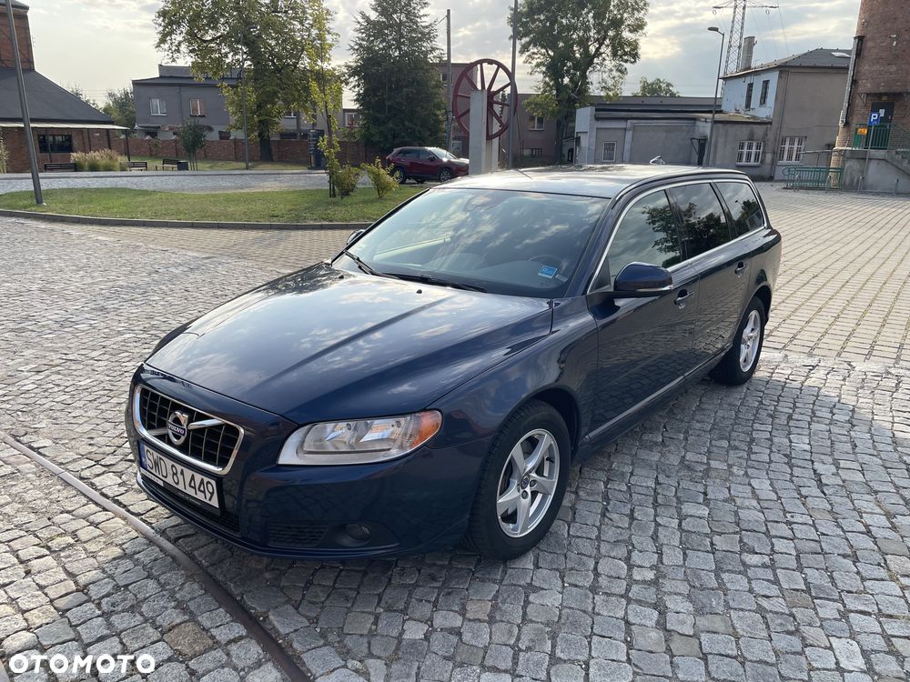 Volvo V70 - 1