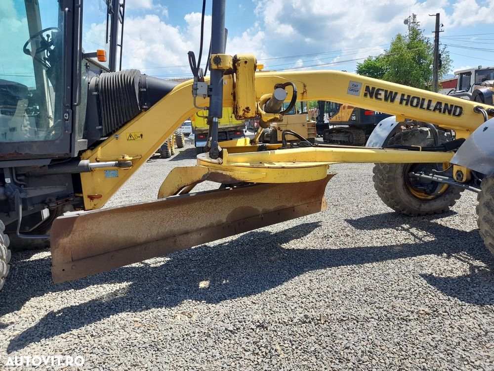 New Holland F156.6 - 12