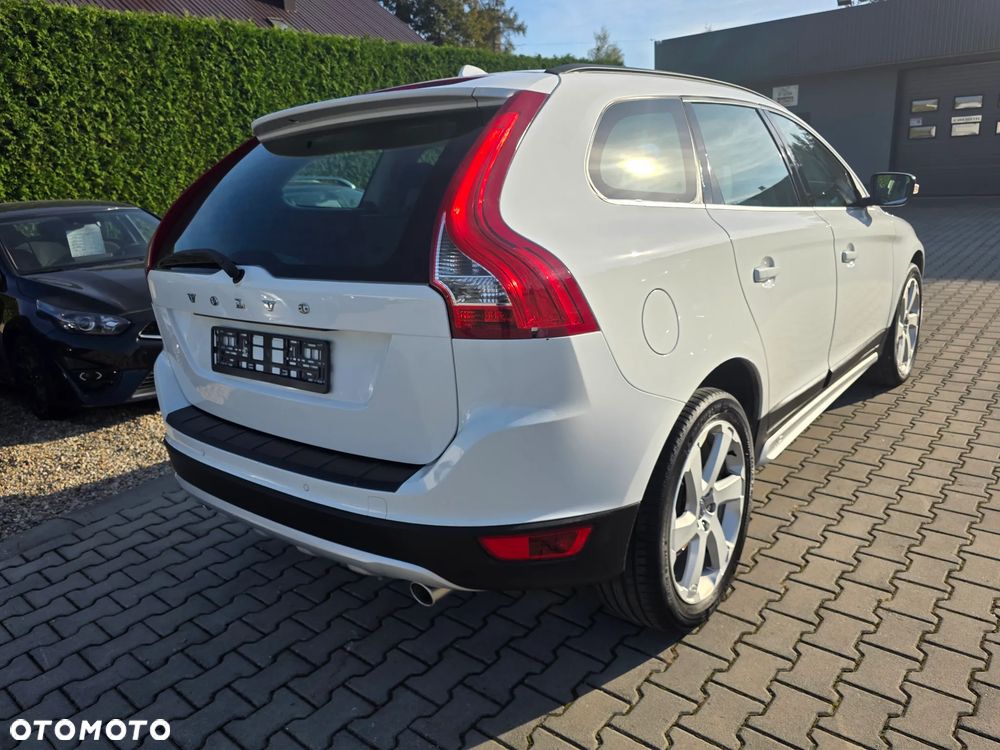 Volvo XC 60 - 8
