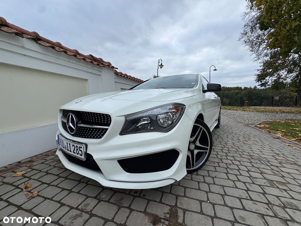 Mercedes-Benz Cla 2015 photo 2
