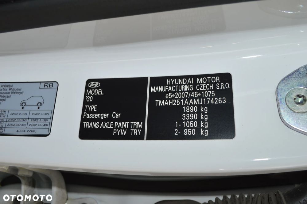 Hyundai i30 - 21