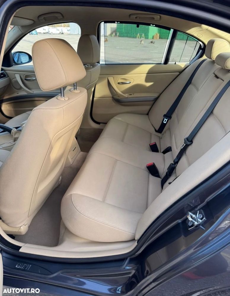 BMW Seria 3 318d DPF Edition Lifestyle - 9