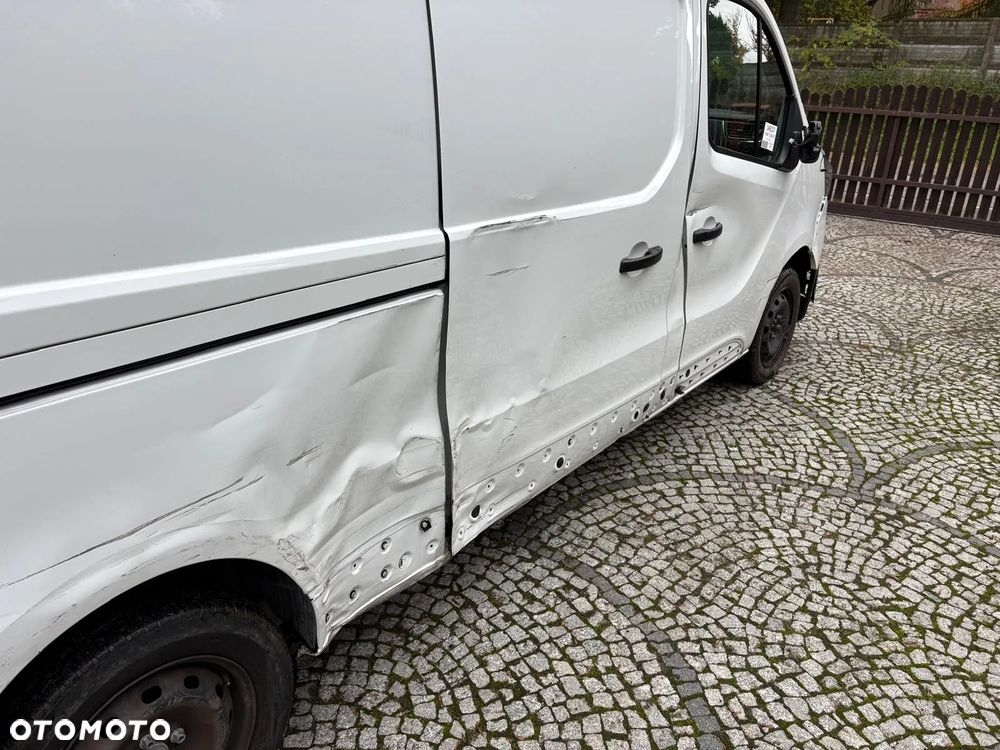 Renault Trafic - 14