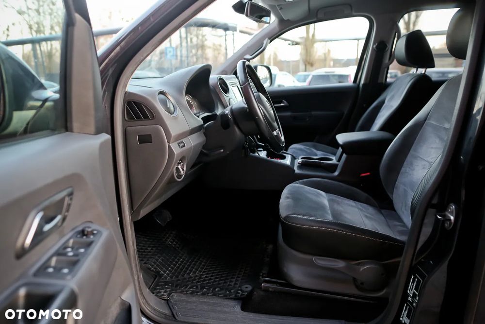 Volkswagen Amarok 2.0 BiTDI Autm Highline - 19
