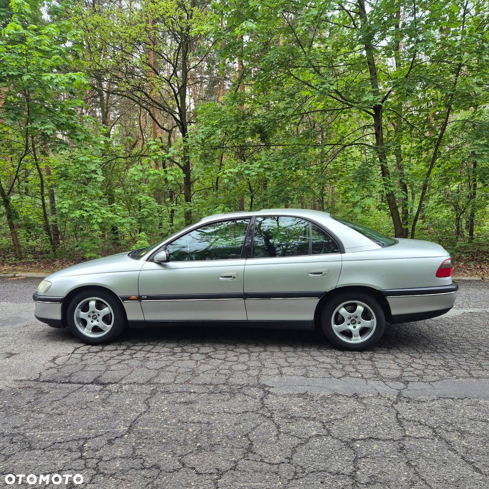Opel Omega 2.0 CD - 4