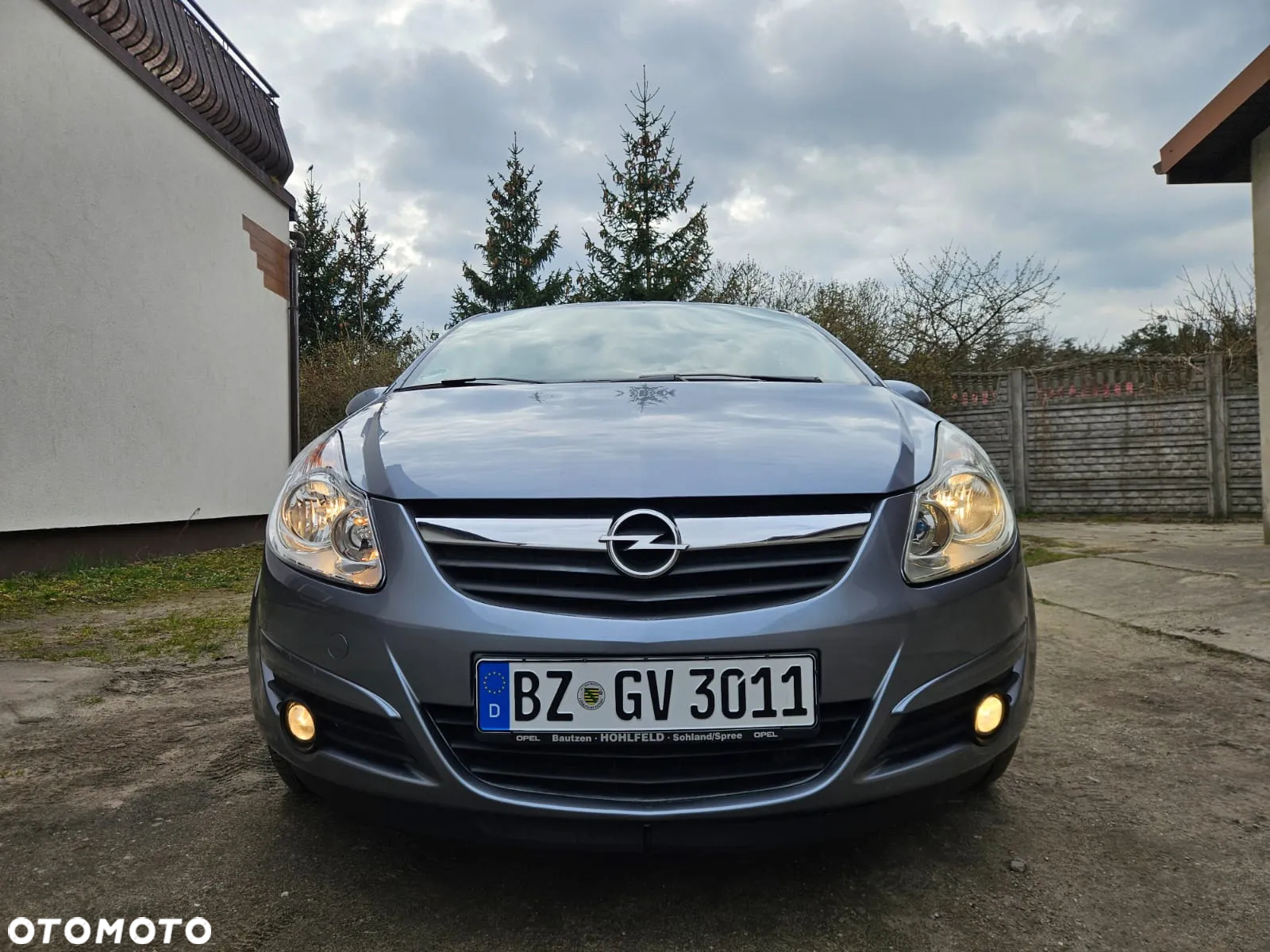 Opel Corsa 1.4 16V - 24