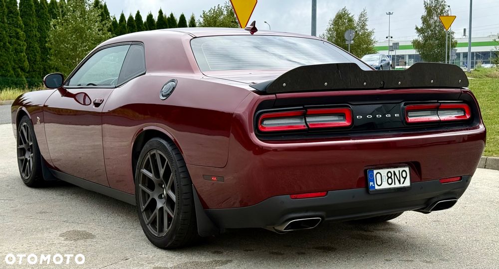 Dodge Challenger Automatik R/T Plus Scat Pack - 18