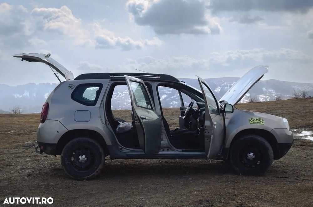 Dacia Duster 1.5 dCi 4x4 Ambiance - 9