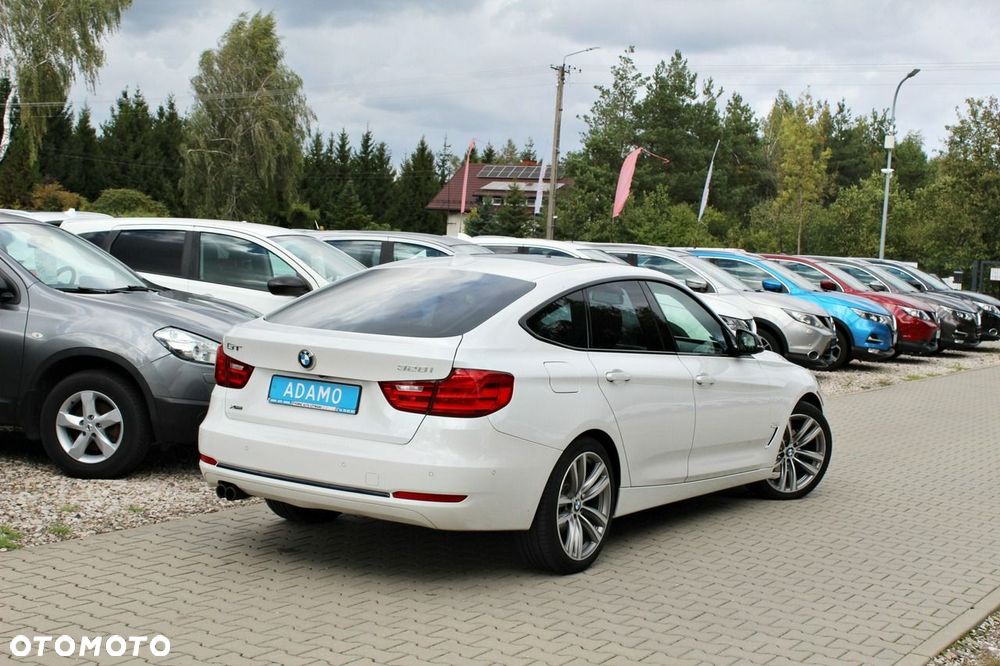 BMW 3GT 328i xDrive - 8