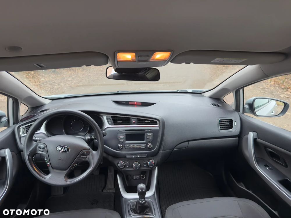 Kia Ceed 1.4 M - 10