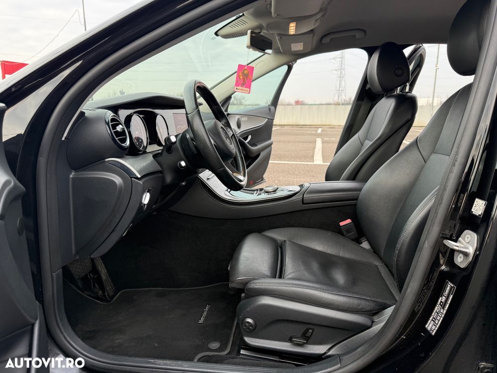 Mercedes-Benz E 220 d 9G-TRONIC - 27