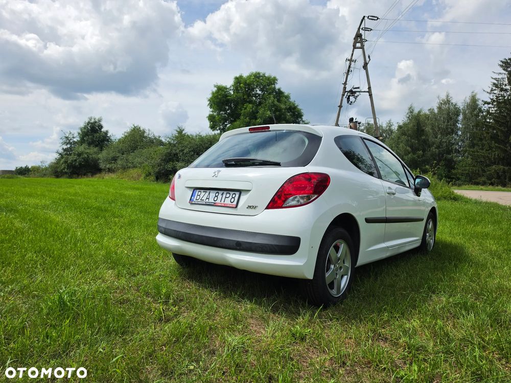 Peugeot 207 95 VTi Tendance - 2