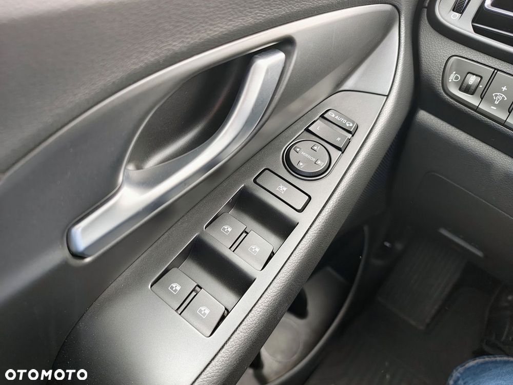 Hyundai i30 1.5 DPI Comfort - 18
