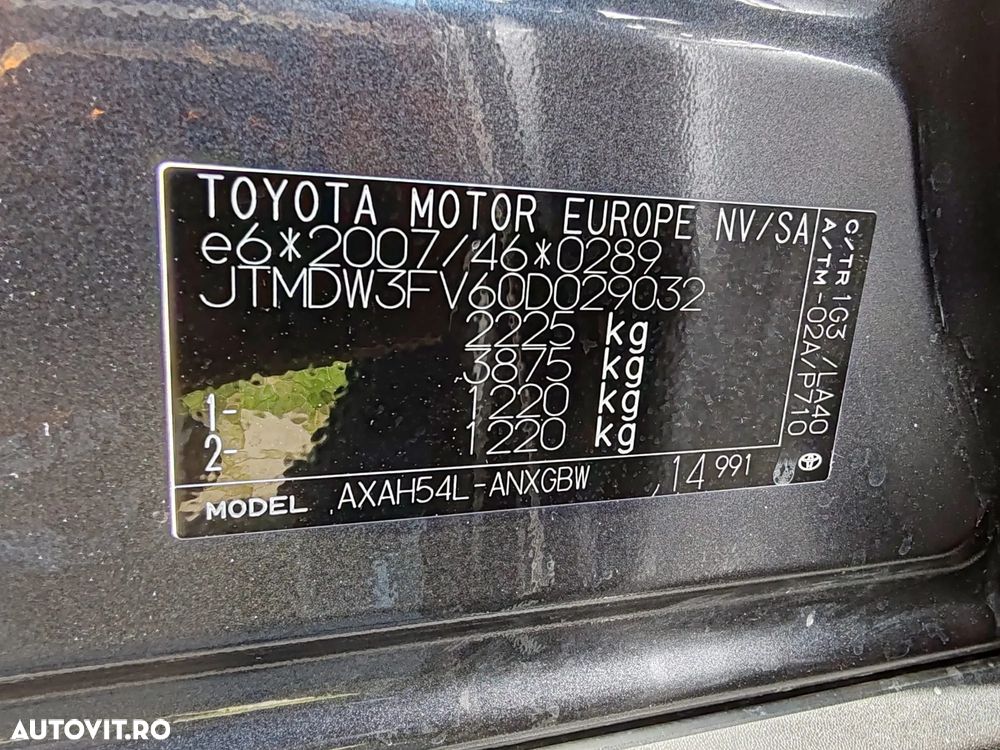 Toyota RAV4 2.5 VVT-iE 4x4 Luxury Premium - 24