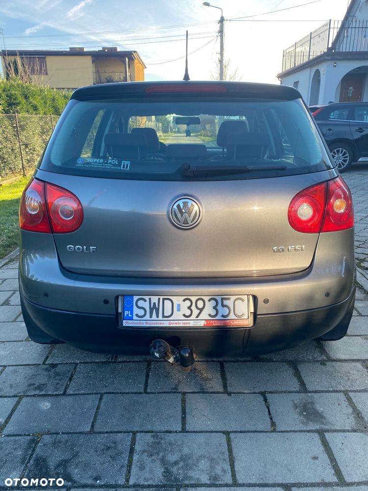 Volkswagen Golf - 4