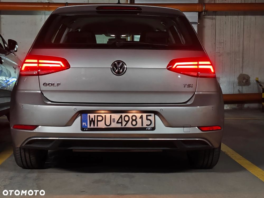 Volkswagen Golf 1.0 TSI BMT Comfortline - 21