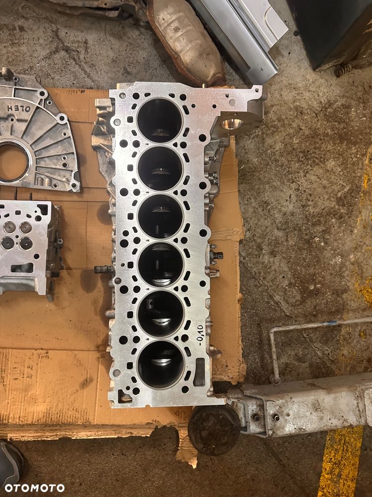 BMW 5GT 535d xDrive Tursimo Modern Line - 36