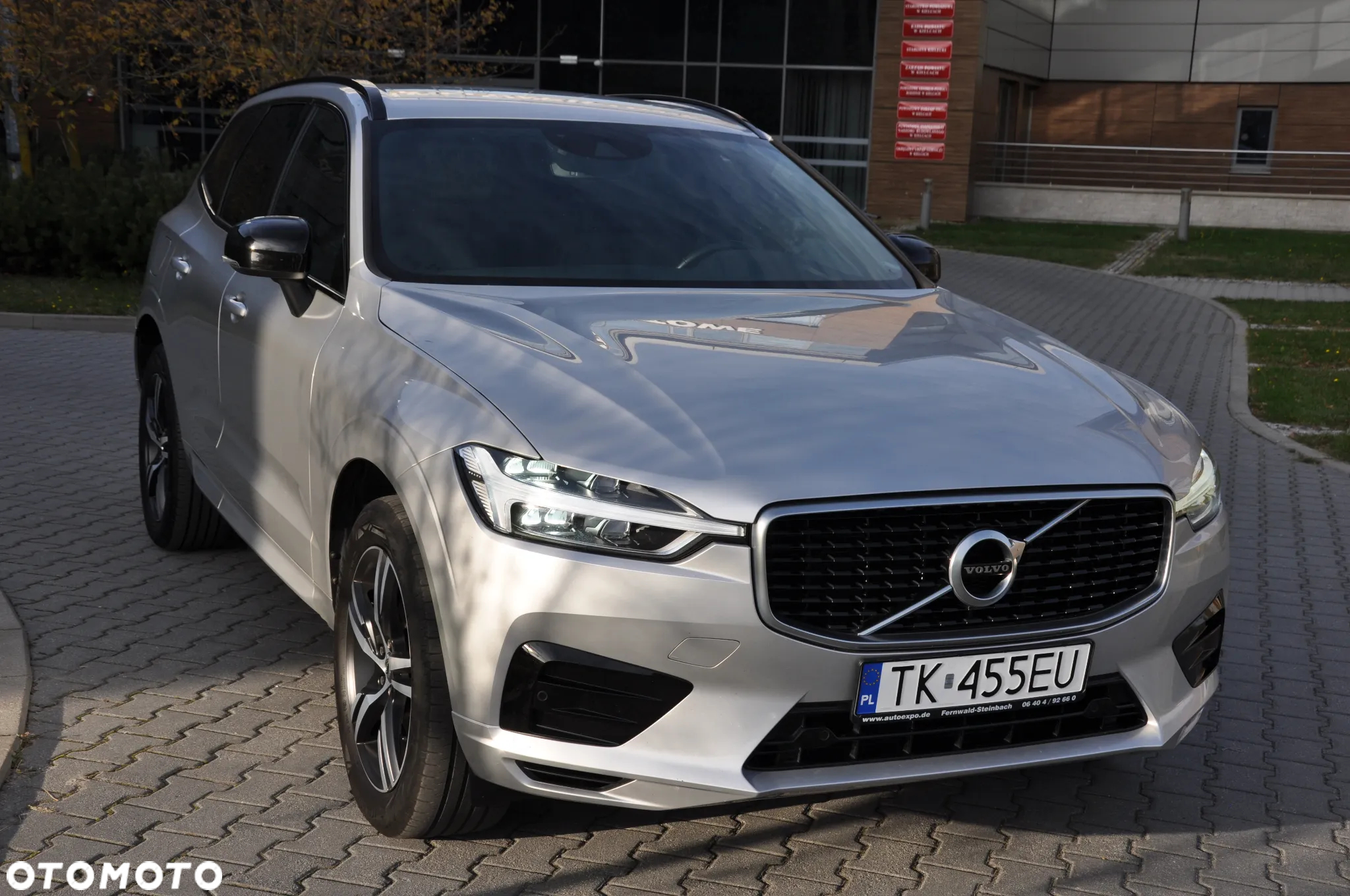 Volvo XC 60 D4 SCR R-Design - 28