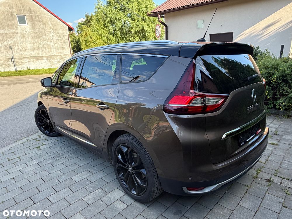 Renault Grand Scenic TCe 140 GPF EDC BLACK EDITION - 2