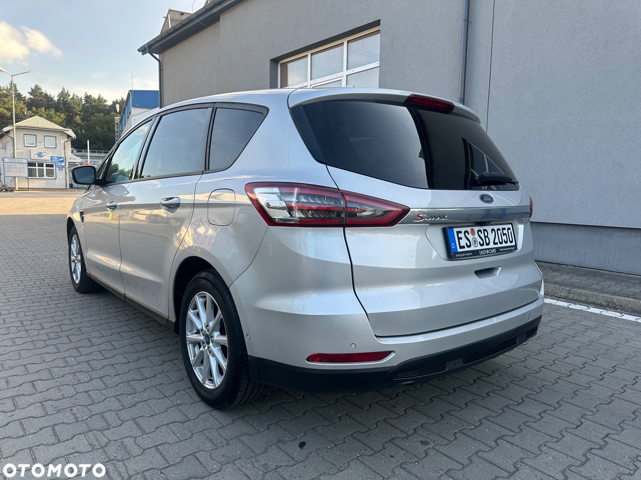 Ford S-Max 2.0 EcoBlue Titanium - 26
