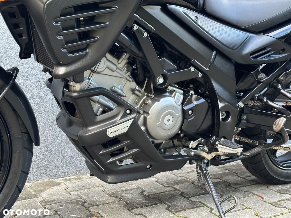 Suzuki V-STROM - 26