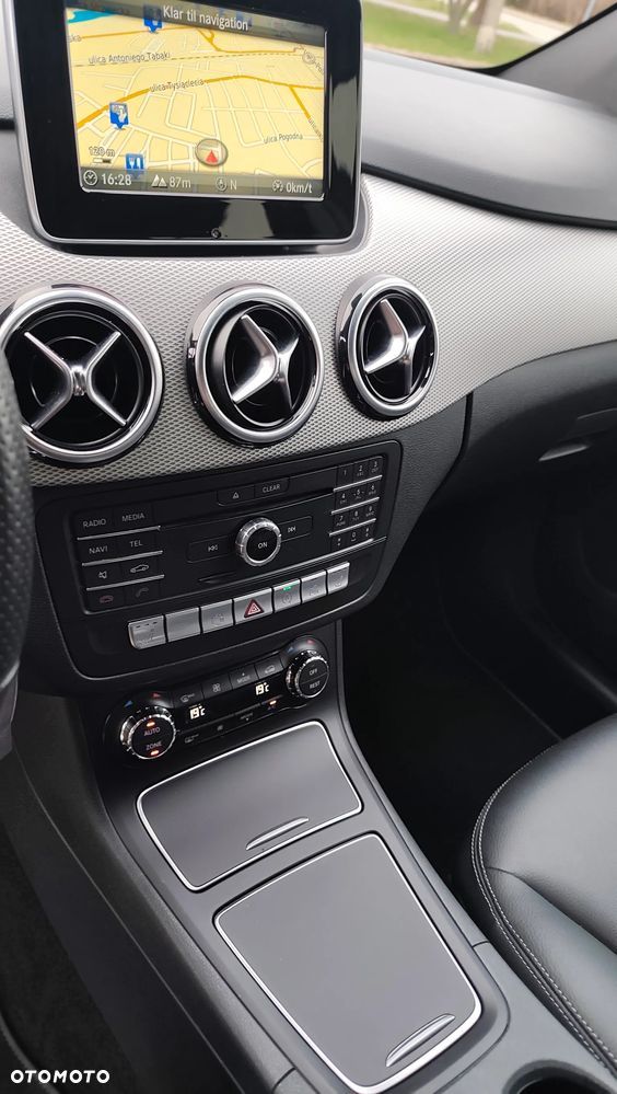 Mercedes-Benz Klasa B 200 d 7G-DCT UrbanStyle Edition - 8