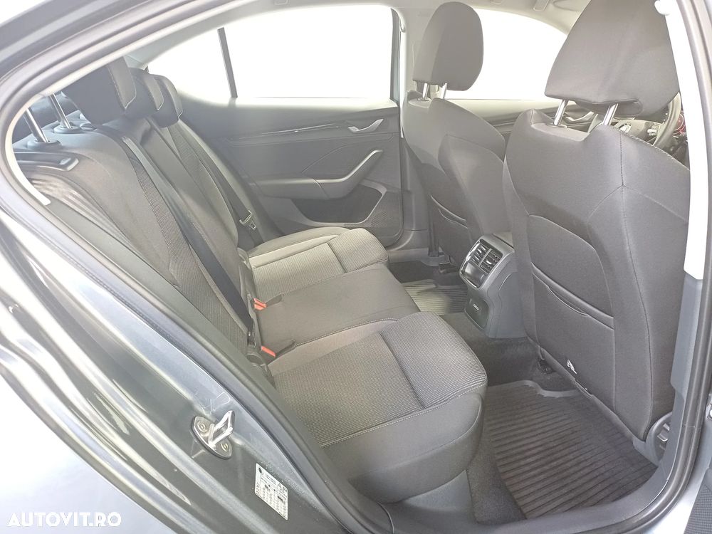 Skoda Octavia 2.0 TDI 150 CP DSG Selection - 27